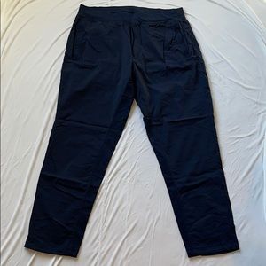 Lululemon, navy city joggers, XXL, great condition